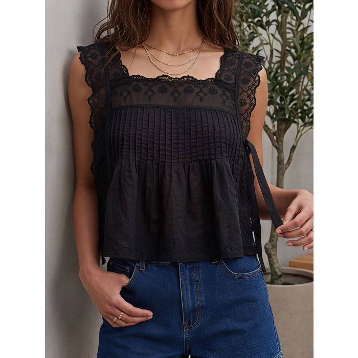 Playful Floral Lace Square Neck Resort Tie Side Crop Pintuck Tank T…