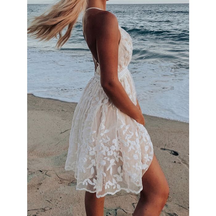 Relaxed Scalloped Deep V Resort Floral Embroidered Lace Slip Mini D…